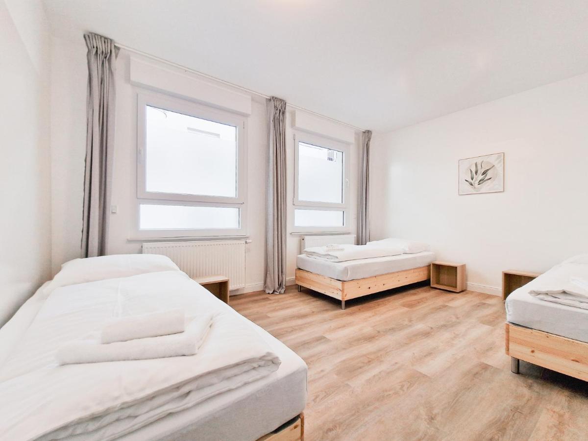 Raj Living - City Apartment With 3 Rooms - 15 Min Messe Dus & 10 Min Old Town Dus Düsseldorf Extérieur photo